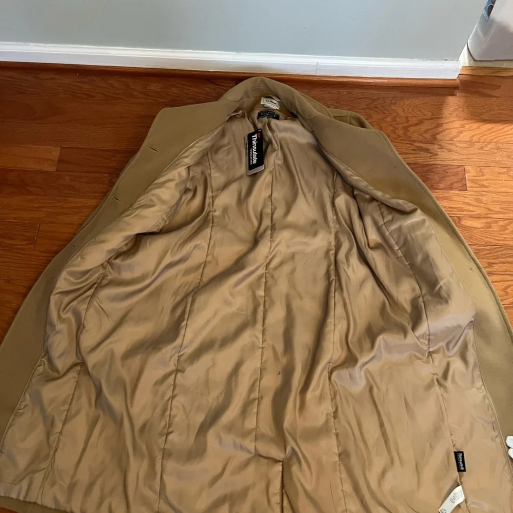 LL Bean Women’s Trench Coat size 12 - Picture 3 of 4